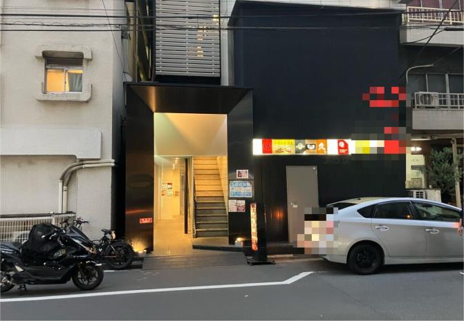 錦糸町駅徒歩5分　内装美麗な営業時間制限なしカラオケバー居抜き物件！